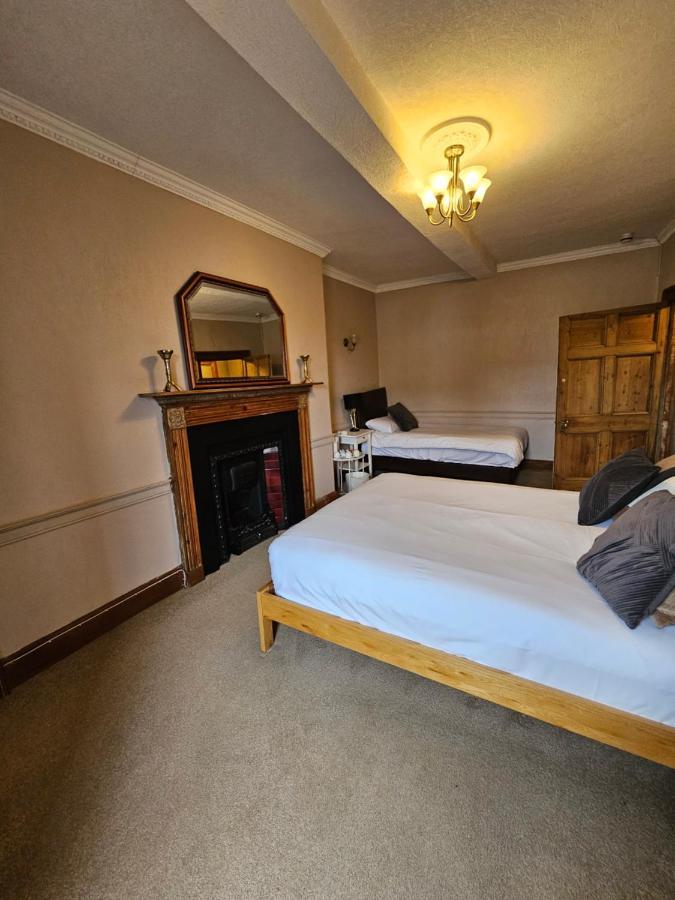 The Beacons Guest House เบรคอน ภายนอก รูปภาพ