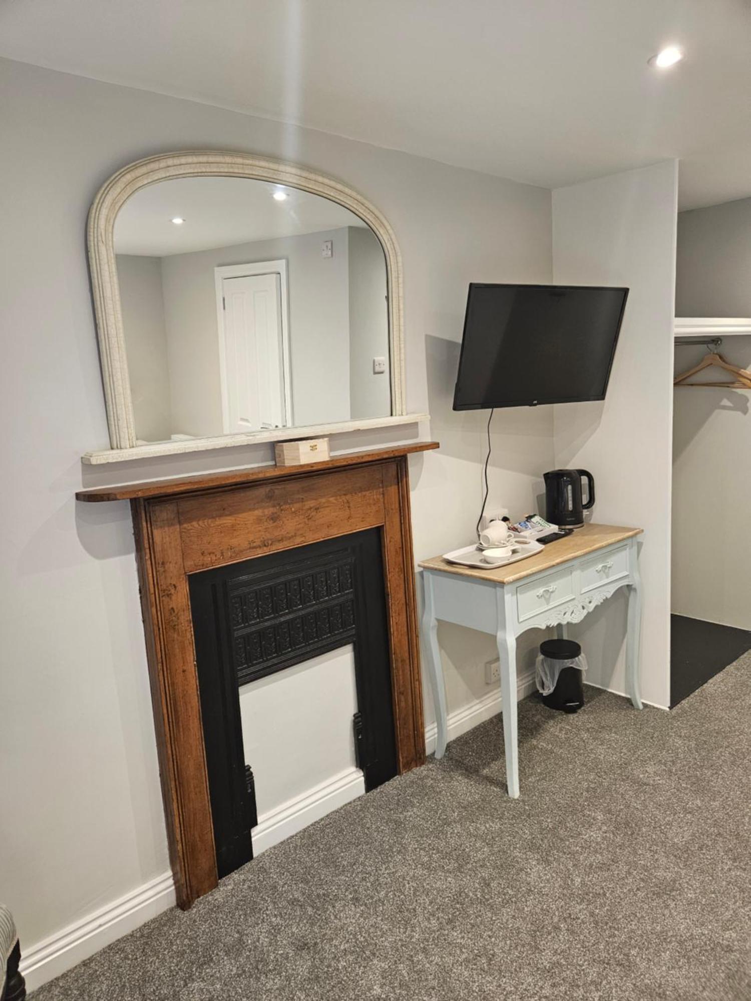 The Beacons Guest House เบรคอน ภายนอก รูปภาพ