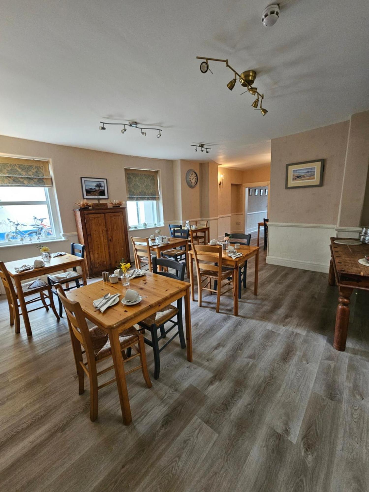 The Beacons Guest House เบรคอน ภายนอก รูปภาพ